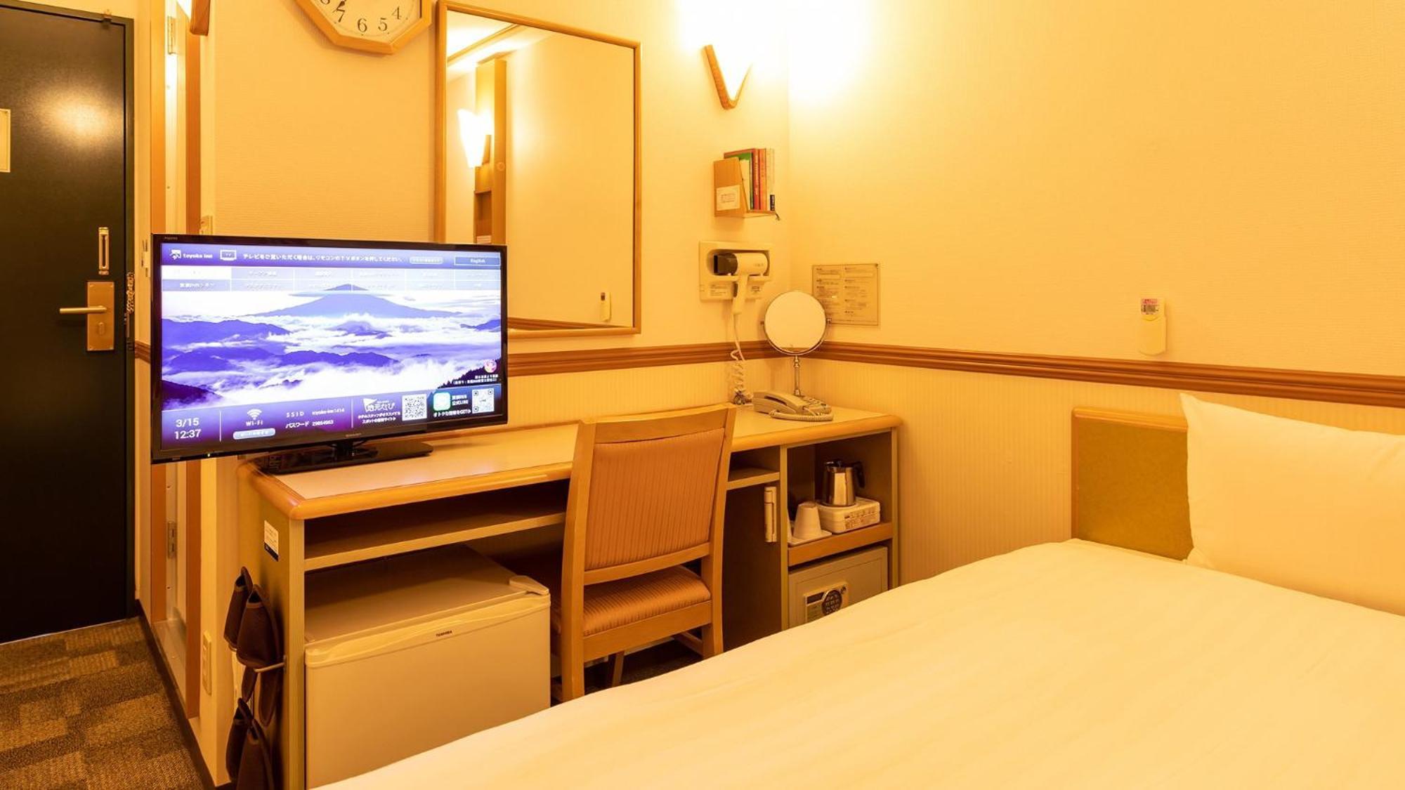 Toyoko Inn Niigata Furumachi Rom bilde