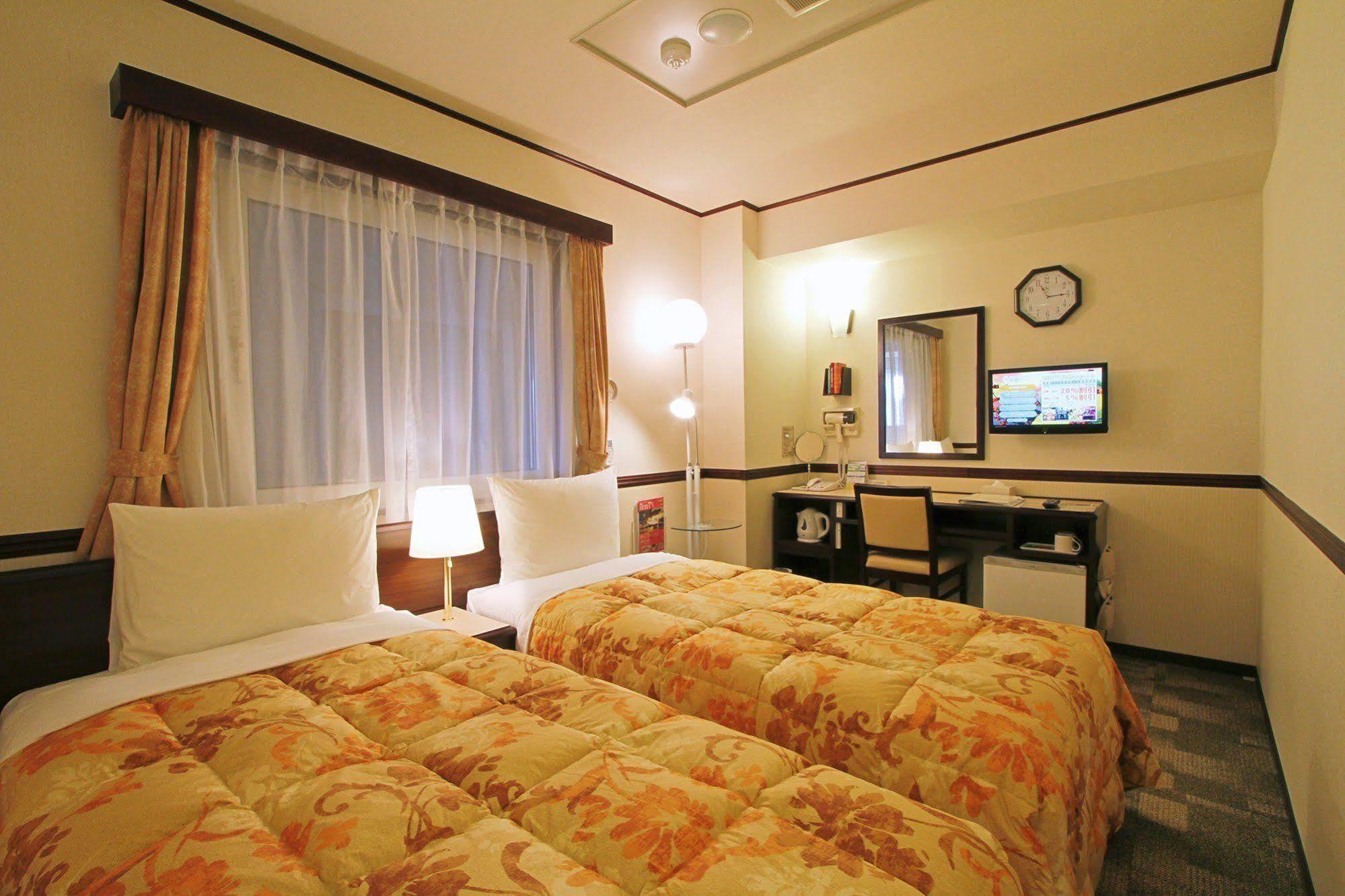 Toyoko Inn Niigata Furumachi Eksteriør bilde